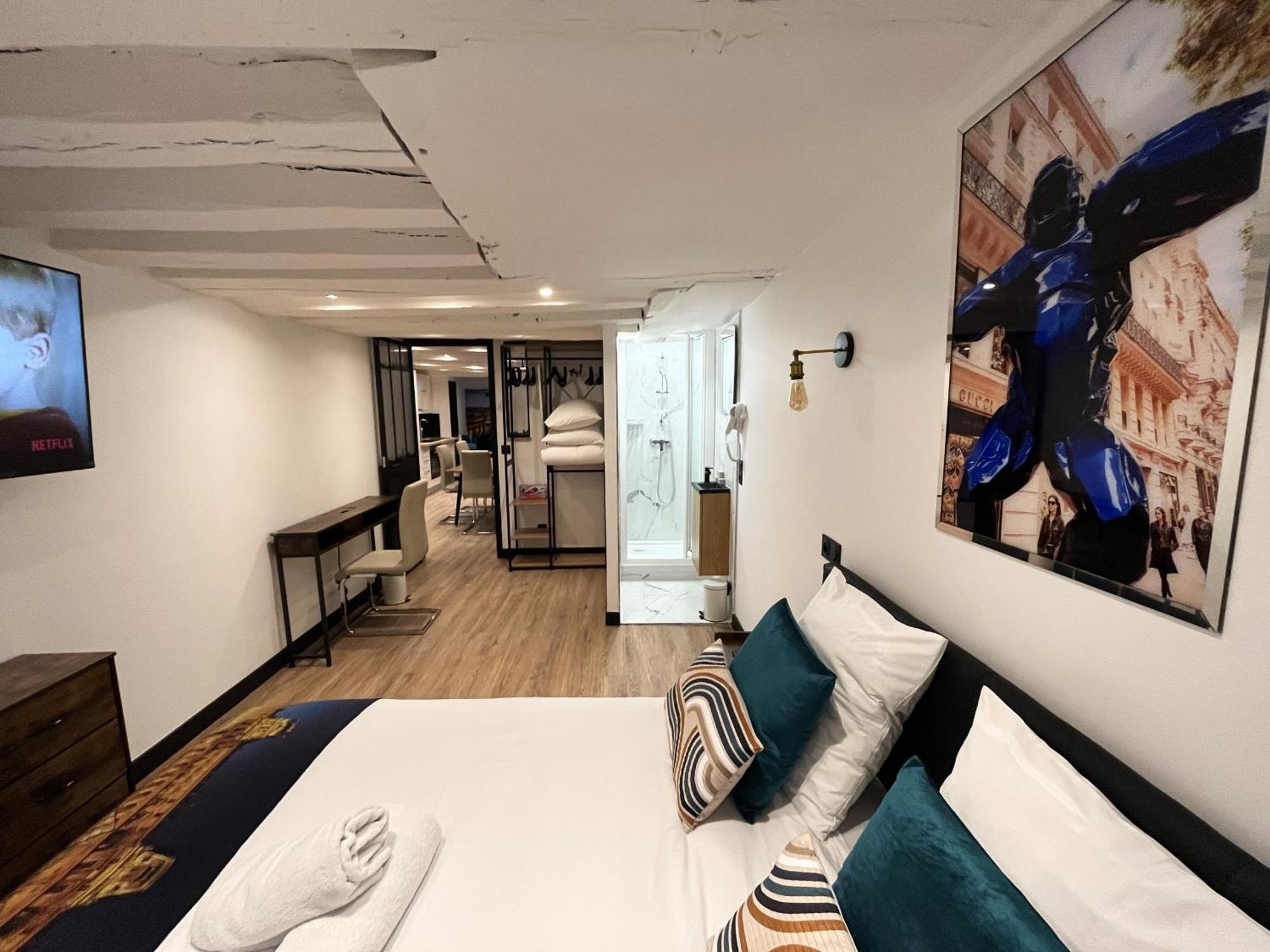 Urban Flat 175 - Loft St Denis Parigi